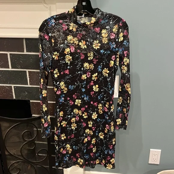 AQUA Puckered Lace Dress Floral/Mulit - Picture 5 of 14